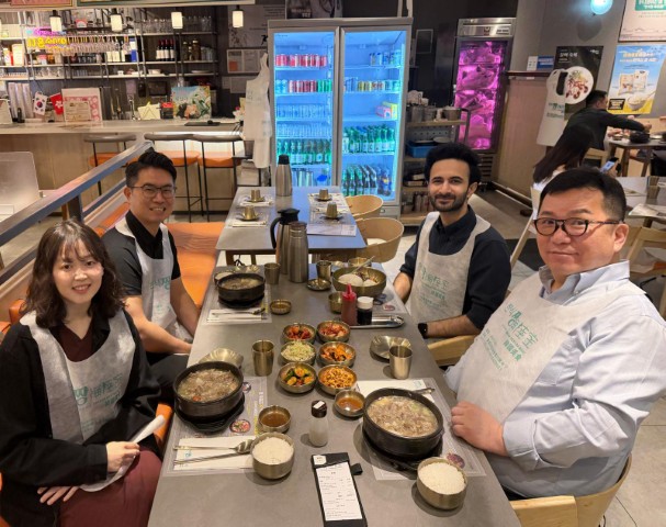 Lunch with Dr Kim, Dr John, and Miss Anita